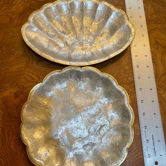 GORGEOUS CAPIZ Shell Plates with Gold Trim - Picture 5 of 6